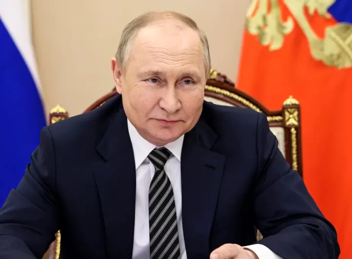 Putin says Ukraine's Nato membership can start WW3, Russian casualties reach 90,000 | Key points