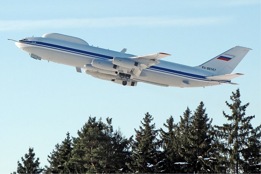 Russia Tests ‘Flying Kremlin’ Il-86 Aircraft To Communicate With Nuclear Ballistic Missile Submarines – Reports