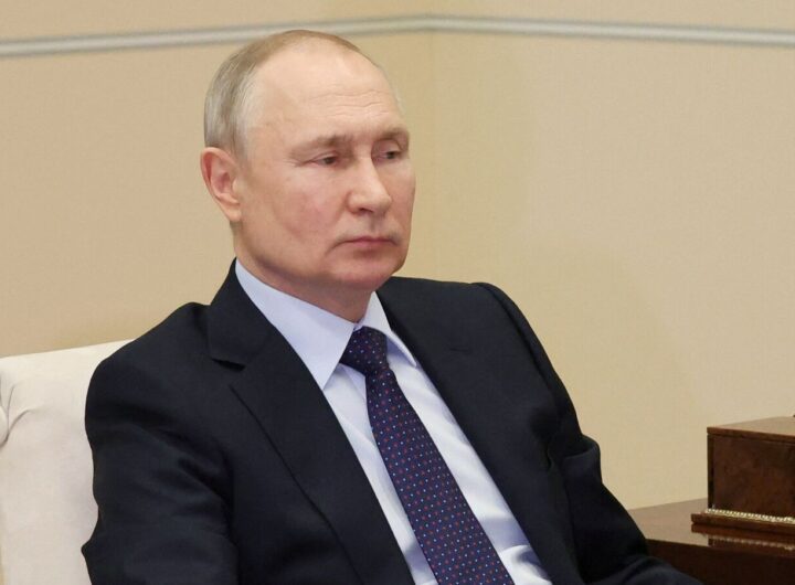 Vladimir Putin's health worsening? Doctors report 'blurred vision, numb tongue'